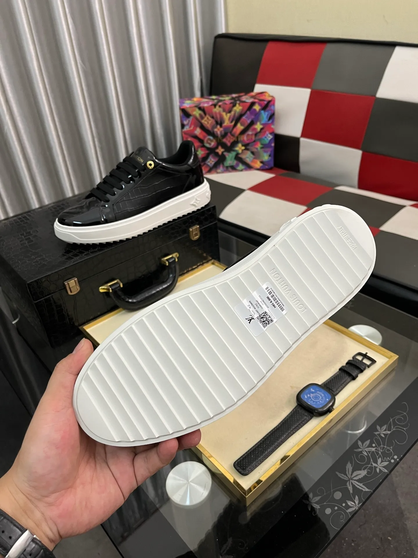 Men's shoes 💰520⌚️⌚️LV Louis Vuitton. The latest fashionable casual shoes are popular in physical stores. New spring and summer comfortable imported custom original cowhide, unique jacquard fabric element design. With sheepskin lining, Lv original bottom, [sun][sun] high-end packaging and high quality💪Details determine the quality, you can enter and leave the counter at will, welcome to compare🇮🇹Number of sizes 38-445️⃣Color options available